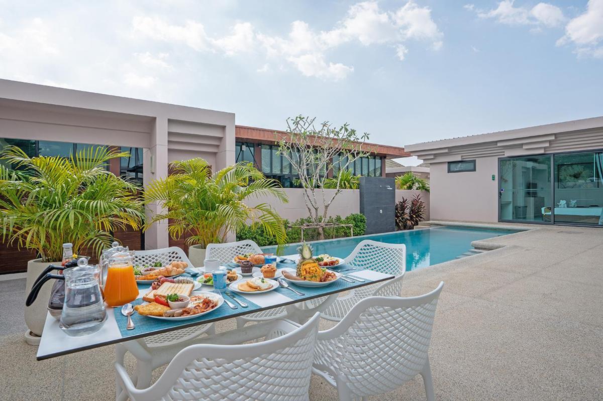 Gold Chariot Pool Villa, Phuket - Sha Plus Certified バンタオビーチ 部屋 写真