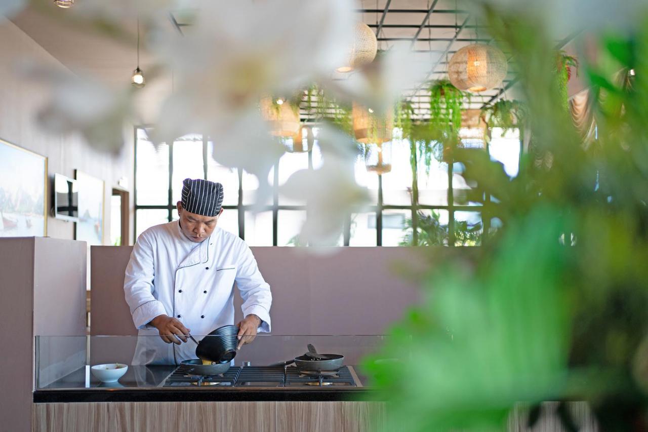 Gold Chariot Pool Villa, Phuket - Sha Plus Certified バンタオビーチ エクステリア 写真